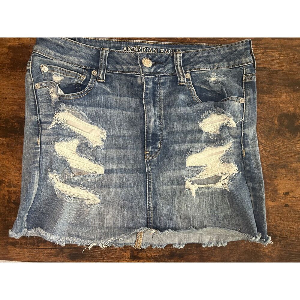 American Eagle Distressed Denim Mini Skirt Size 12 Ne(x)t Level Stretch